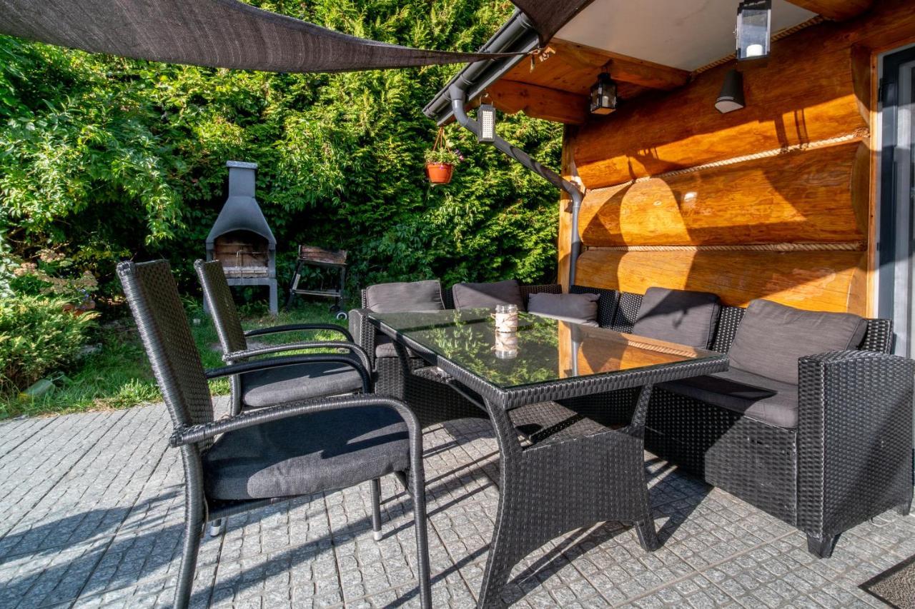 Caloroczny Dom Na Mazurach Wrzospa Z Jacuzzi Holiday home Stare Juchy